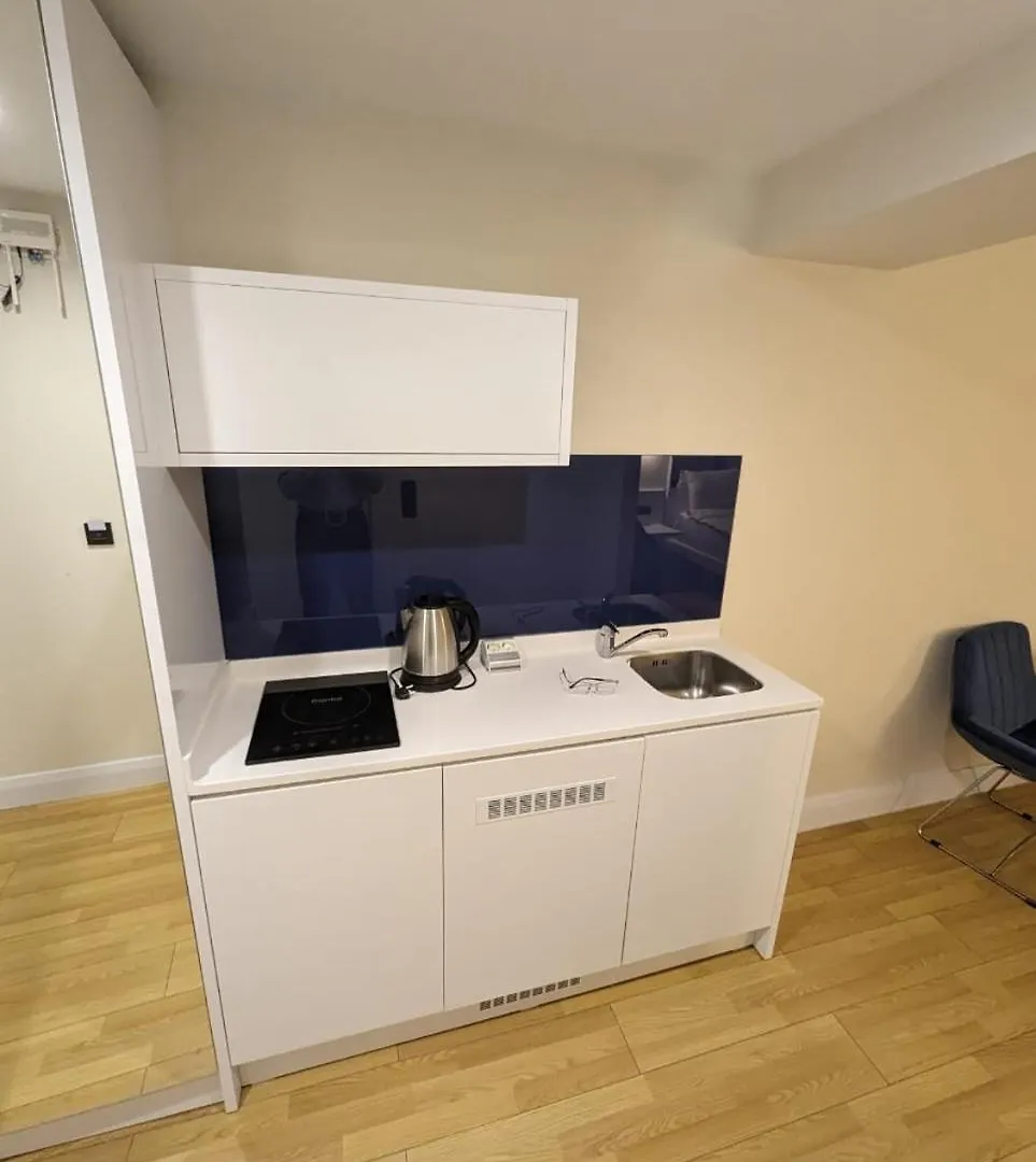 Ninas Seaside Apartemant Batumi